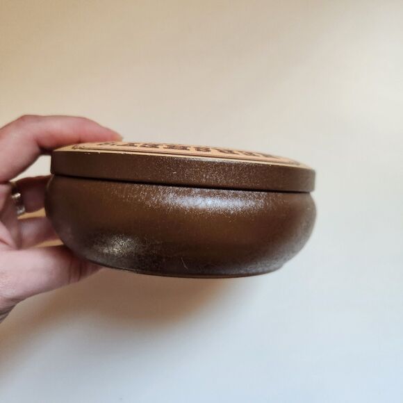 Vintage Hershey Chocolate 1982 Metal Tin - Picture 5 of 6